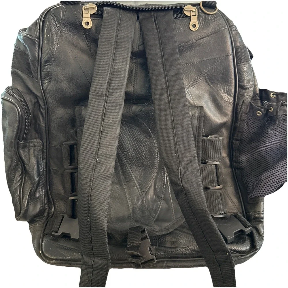 Diamond Plate Buffalo Leather Backpack Great Biker Wear Patchwork Black Zip Clip